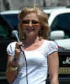 CU Lisa on Stage.jpg (215828 bytes)